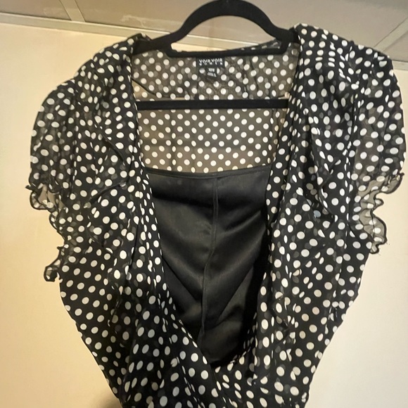 Dress - Picture 3 of 4